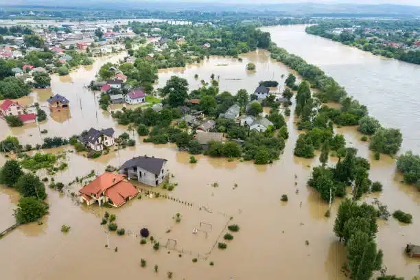 curar heridas: inundaciones